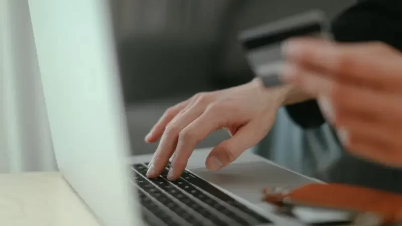 Como vender cursos online? Aprenda em 10 passos!