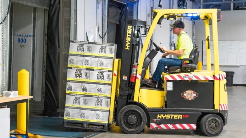 Como preparar o galpão para uso de transpaleta eléctrica? Veja 9 recomendações!